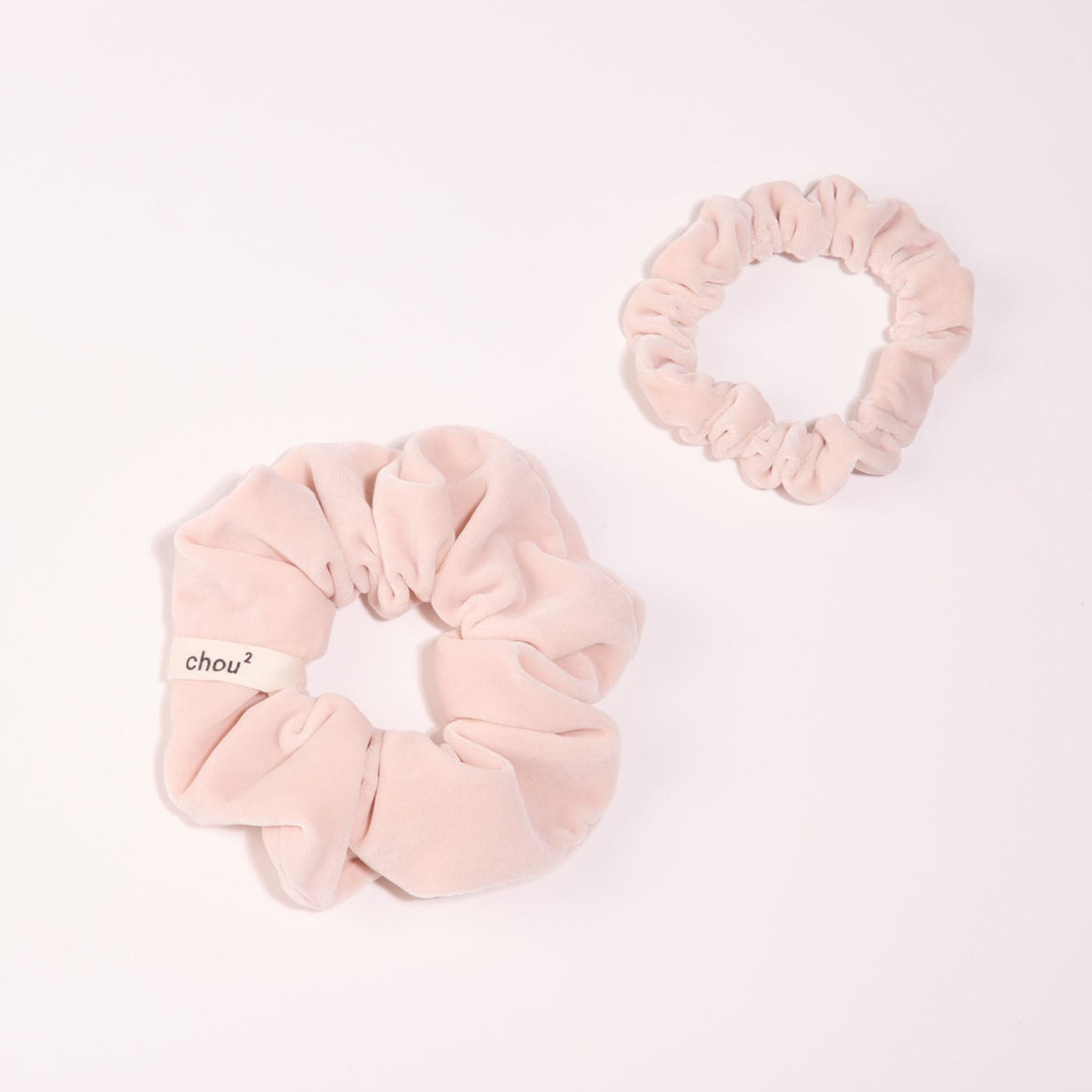 chouchou-velours-rose-pale-luxe-france