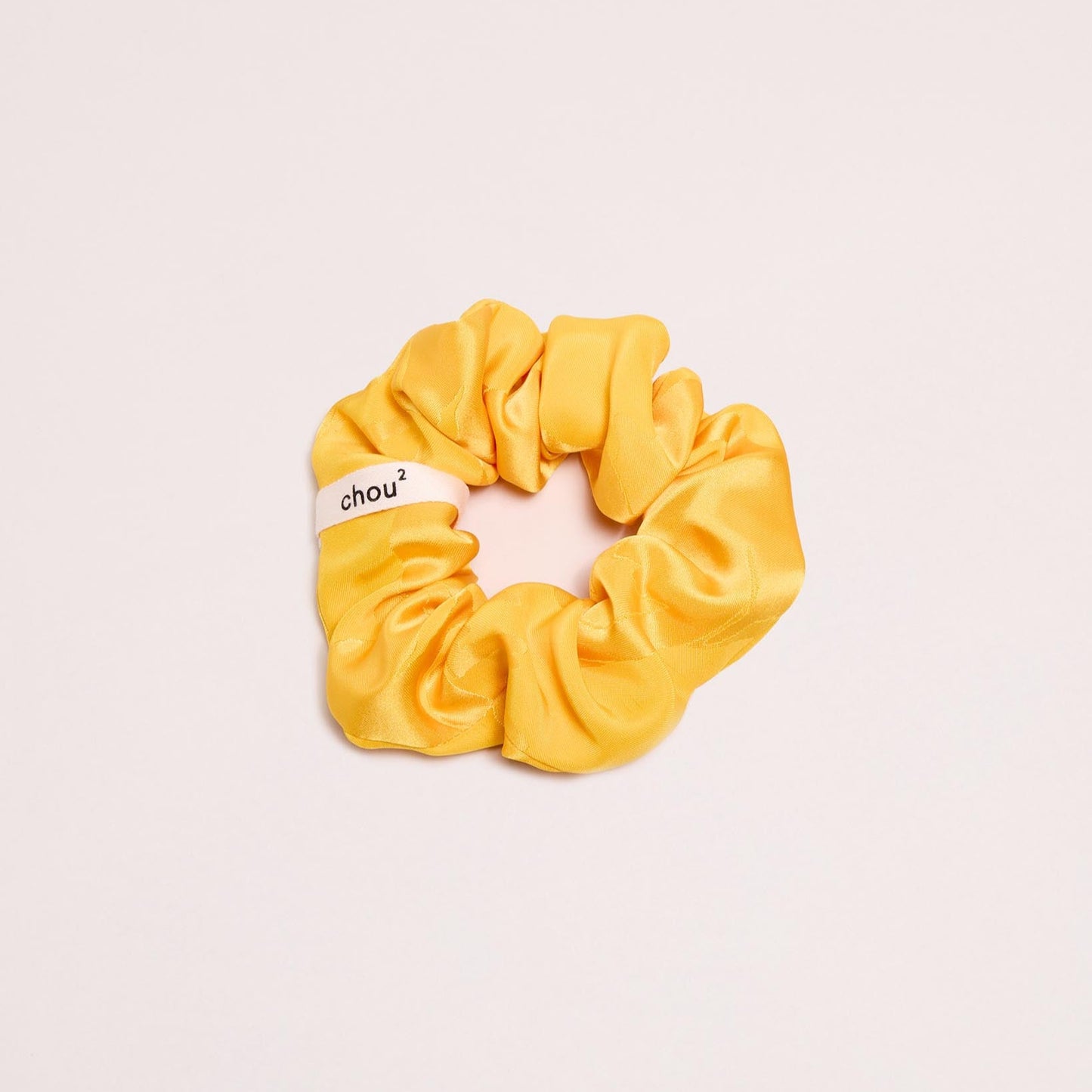 gros-chouchou-satin-jaune-ecoresponsable