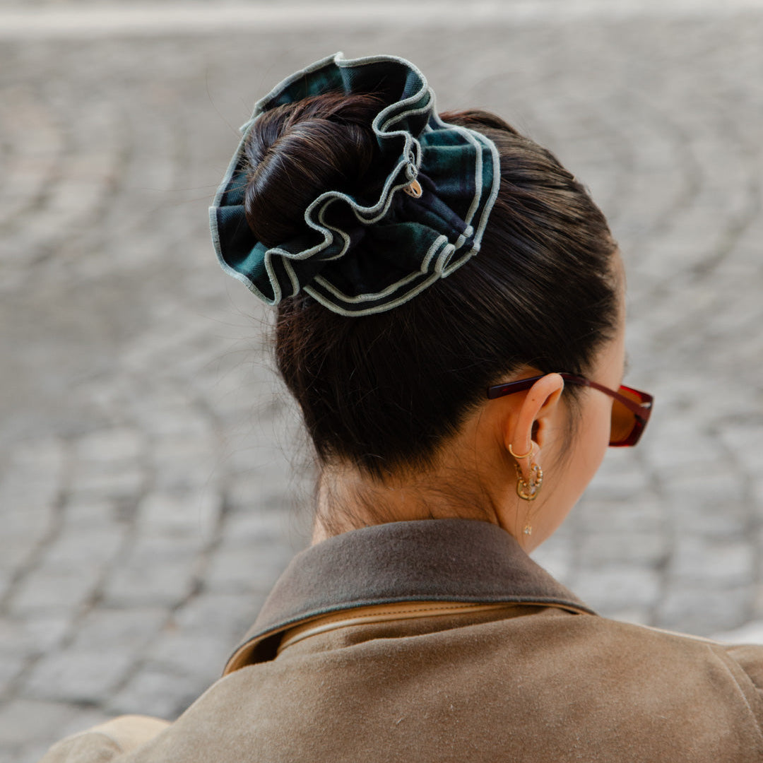 chouchou-gros-tartan-bleu-luxe-france-ecossais