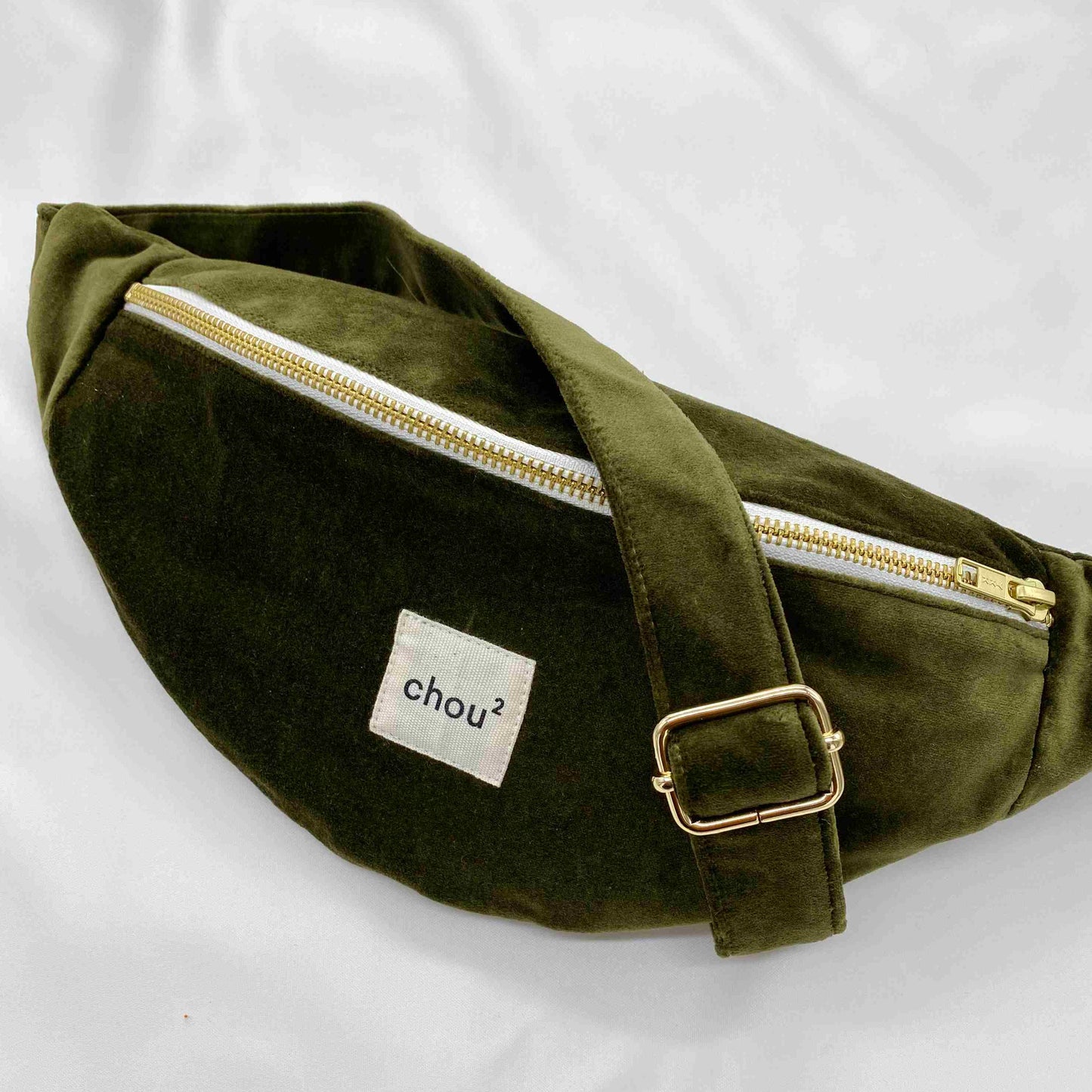banane-velours-vert-upcycling-france-kaki-olive