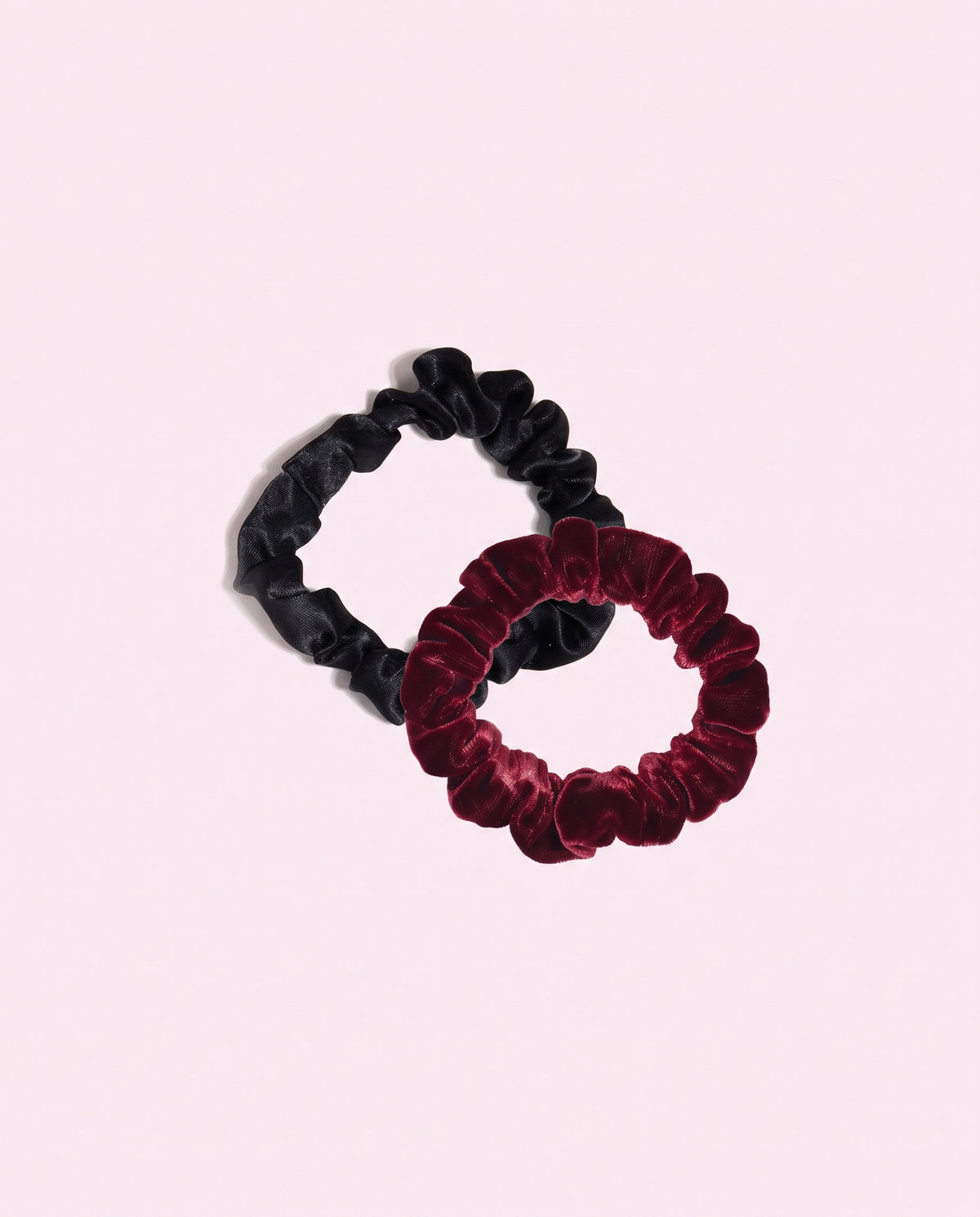 Duo de minis chouchous satin noir et velours grenat