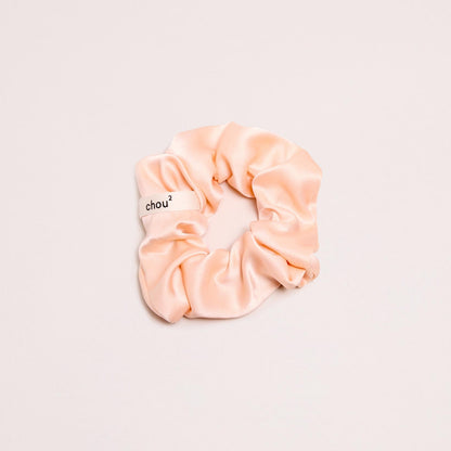 gros-chouchou-satin-rose-peche-ecoresponsable
