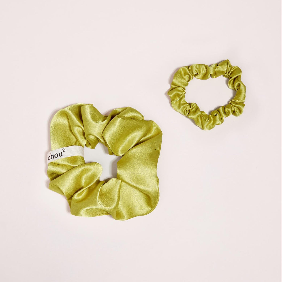 Mini chouchou en satin olive
