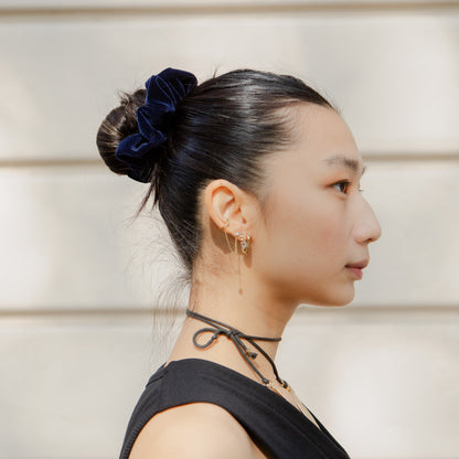 chouchou-velours-bleu-marine-luxe-france