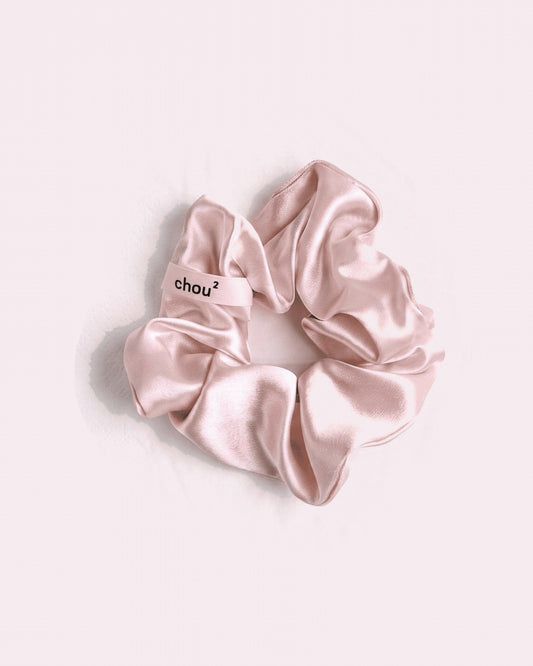 Grand chouchou en satin blanc