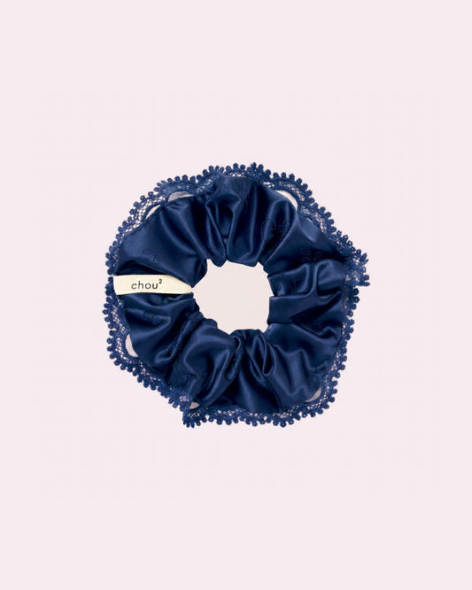 Grand chouchou satin bleu - Collerette dentelle bleue - Collab Simone Pérèle