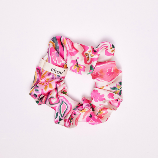 Chouchou en satin imprimé rose - motif foulard