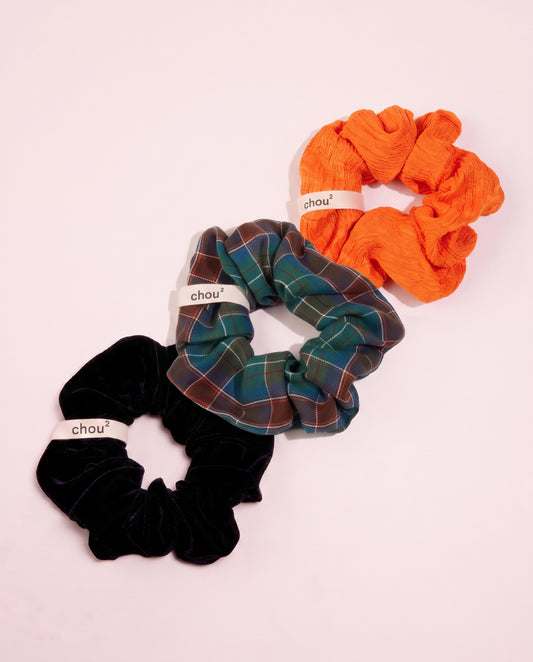 Trio de grands chouchous « Automne » : jacquard cloqué orange, velours noir et tartan vert rouille