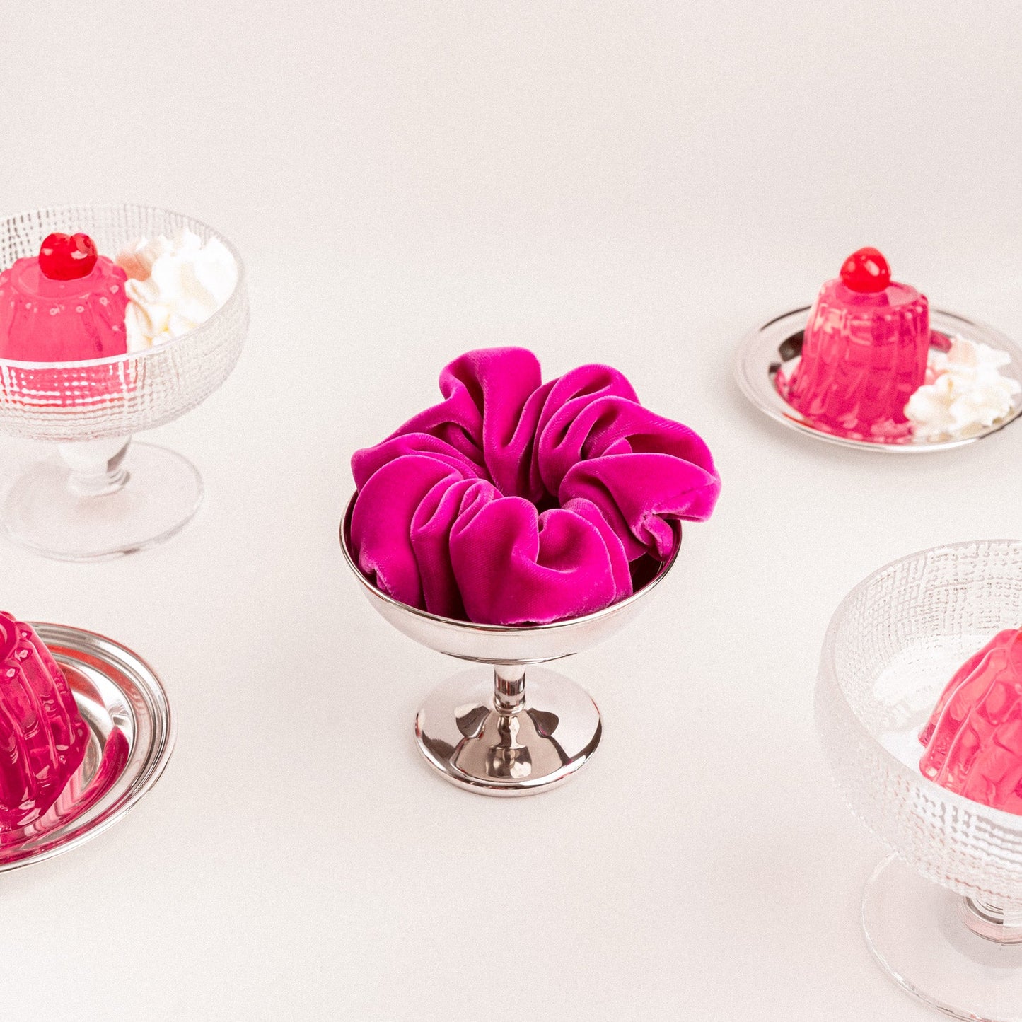 Chouchou en velours rose barbie